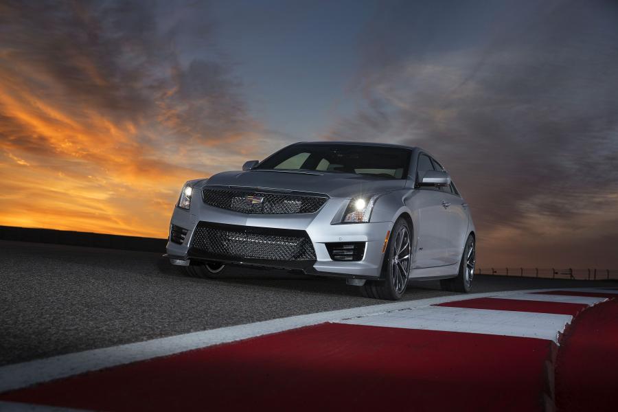  Cadillac ATS-V 2016 года  (NA) (фото 19 из 34)